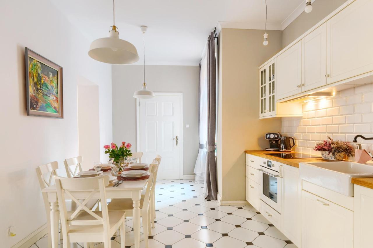Apartament Nowe Miasto - Przy Parku Roz Gorzow Wielkopolski Ngoại thất bức ảnh