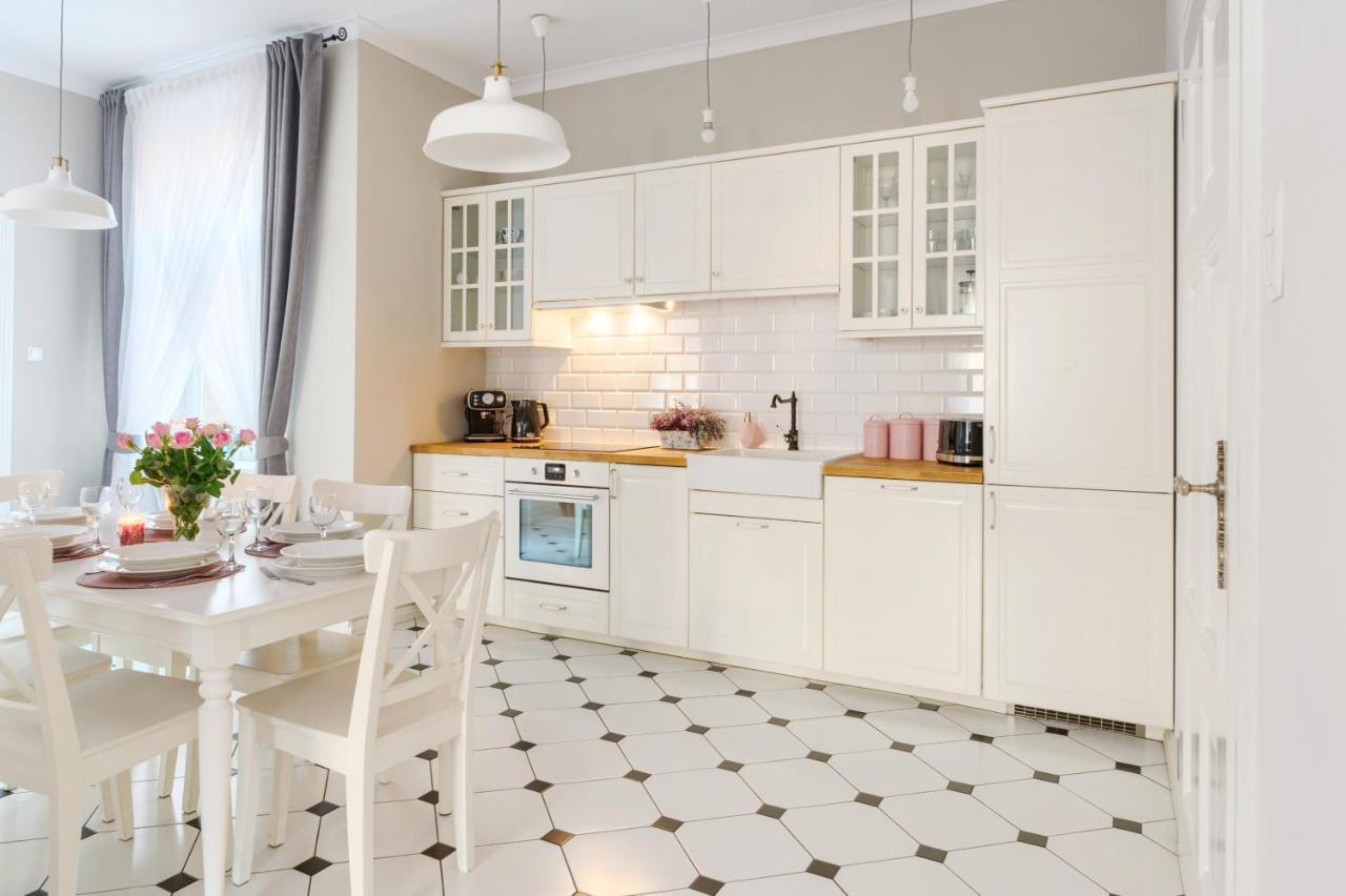 Apartament Nowe Miasto - Przy Parku Roz Gorzow Wielkopolski Ngoại thất bức ảnh